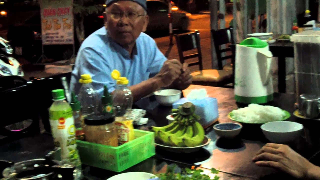An lau~chay tren Ba`Ria*, Vietnam 10-03-2015