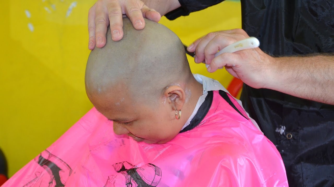 Barbershop girl headshave FULL VIDEO