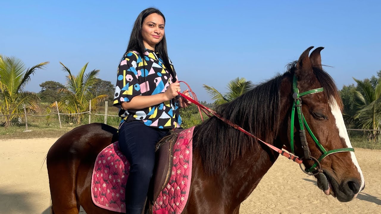 How Was My First Horse Riding Experience || Bangalore Horse Riding || Sakshi Pathania Vlog