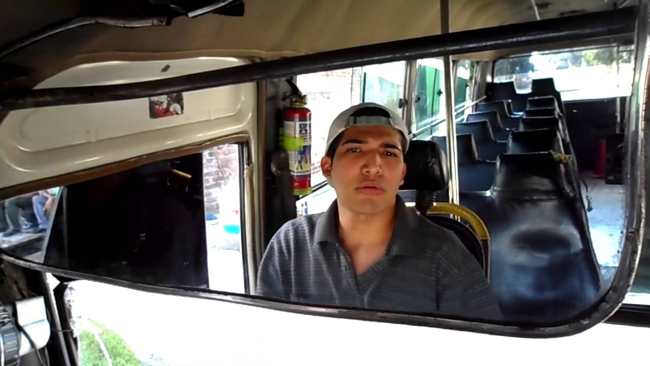 Microbuseros Salvadore&ntilde;os