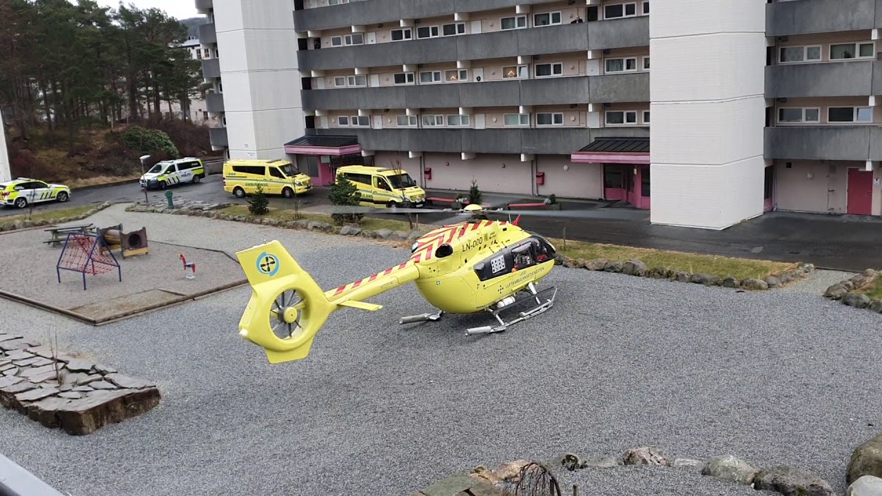 Luftambulanse tar av mellom høyblokker