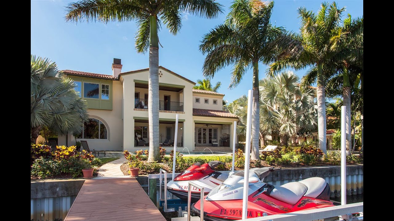 Waterfront Mediterranean Estate in St. Petersburg, Florida