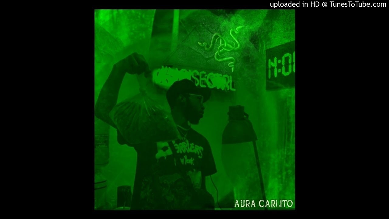 Dee Aura 