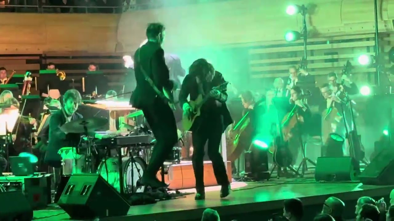 Half Moon Run w/ Montreal Symphony Orchestra - Full Circle