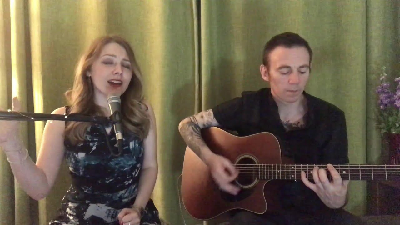 Hounds Of Love - Kate Bush (acoustic cover by Fay & Latta) LIVE STREAM