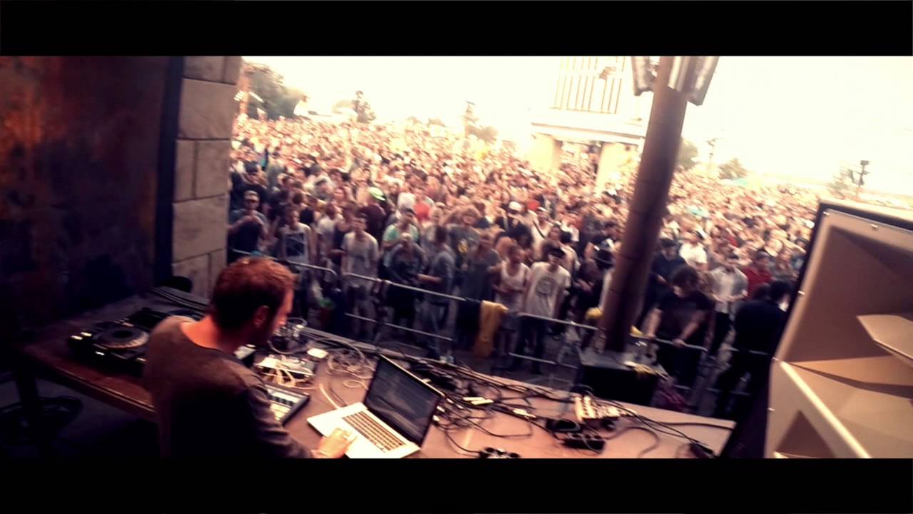 BASTI GRUB live @ FUSION 2015  (Turmbühne)