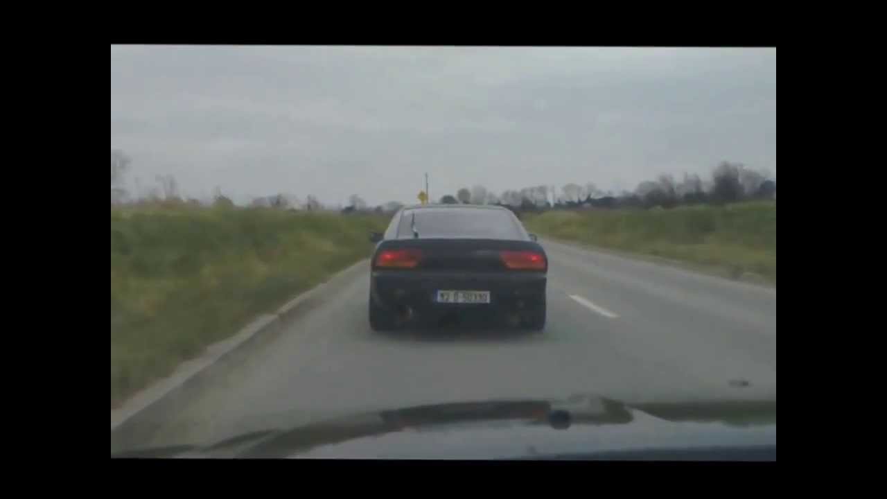 NISSAN 200sx in action
