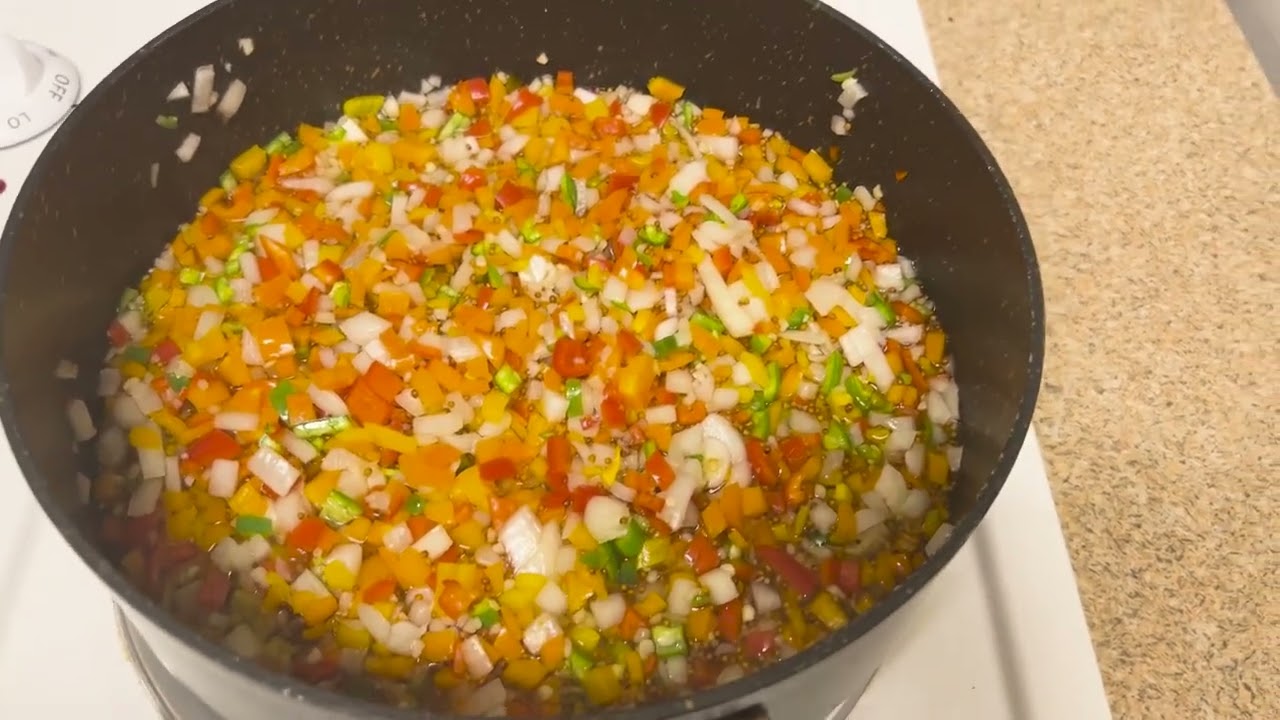 Sizzle Your Way to a Perfect Steak & Potatoes with Sweet Pepper Relish | Chef Sizzles Kitchen 🍽️