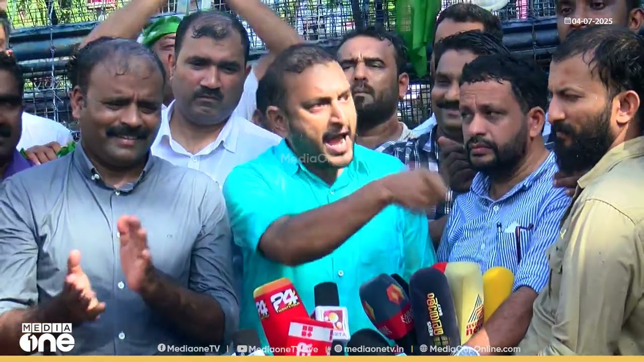 'മന്ത്രി വീണാജോർജിനെ ആരോ​ഗ്യമന്ത്രിയെന്നല്ല... കൊലയാളി മന്ത്രിയെന്നാണ് കേരളം വിളിക്കുന്നത്'