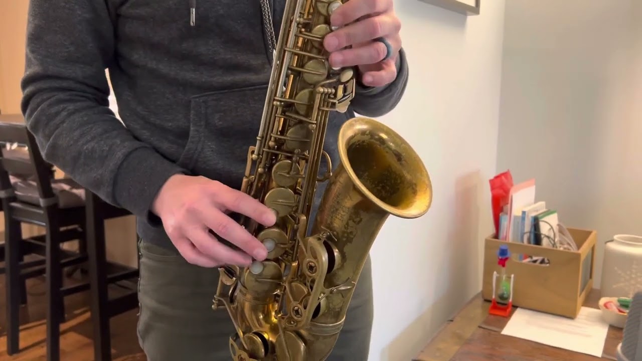 1960 87,xxx Medium Bow Selmer Mark VI Alto Saxophone Demo, www.dcsax.com