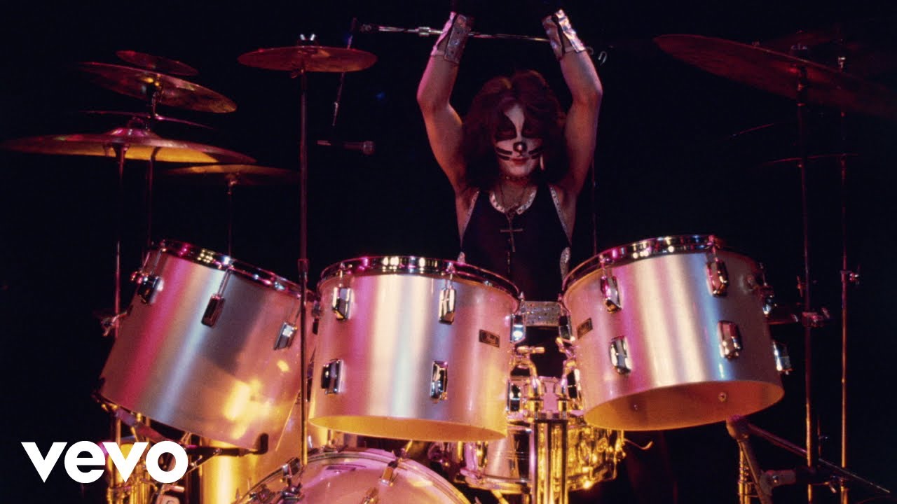 Kiss - Parasite (Live/1975 / Visualizer)