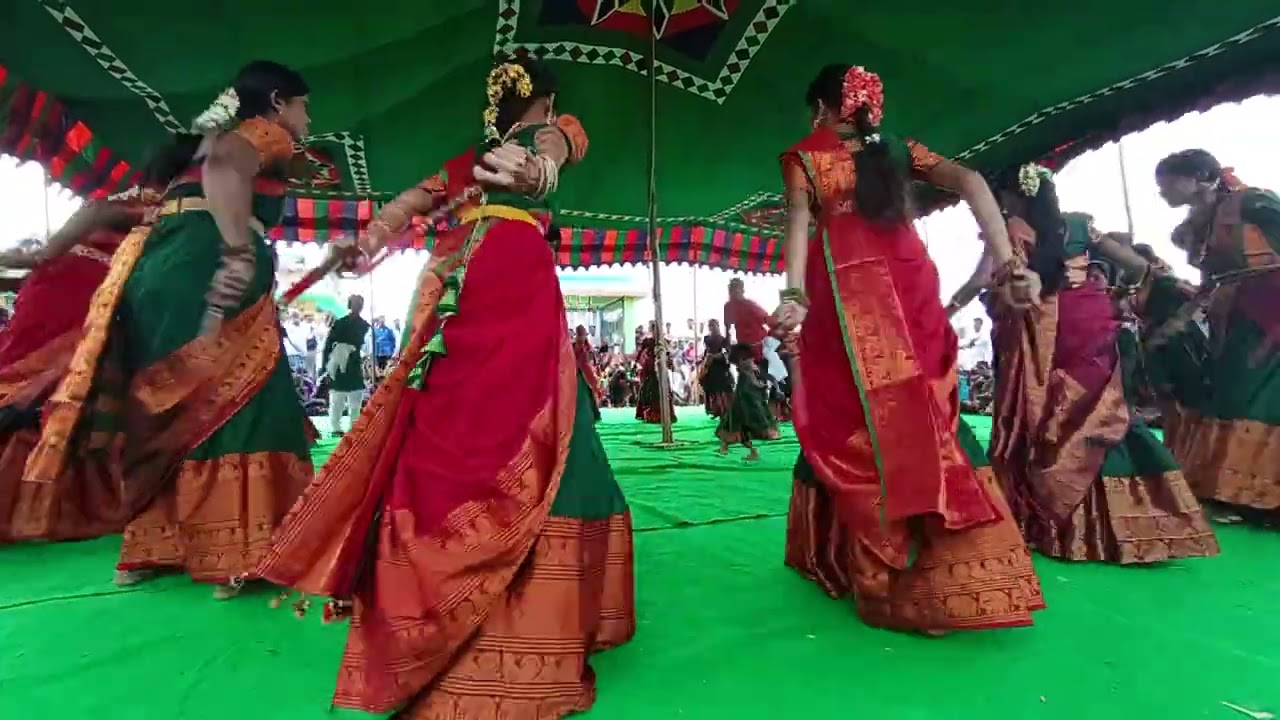 jai jai ganesha song kolatam 🥰|| ఆదరకొట్టారు ganesh song