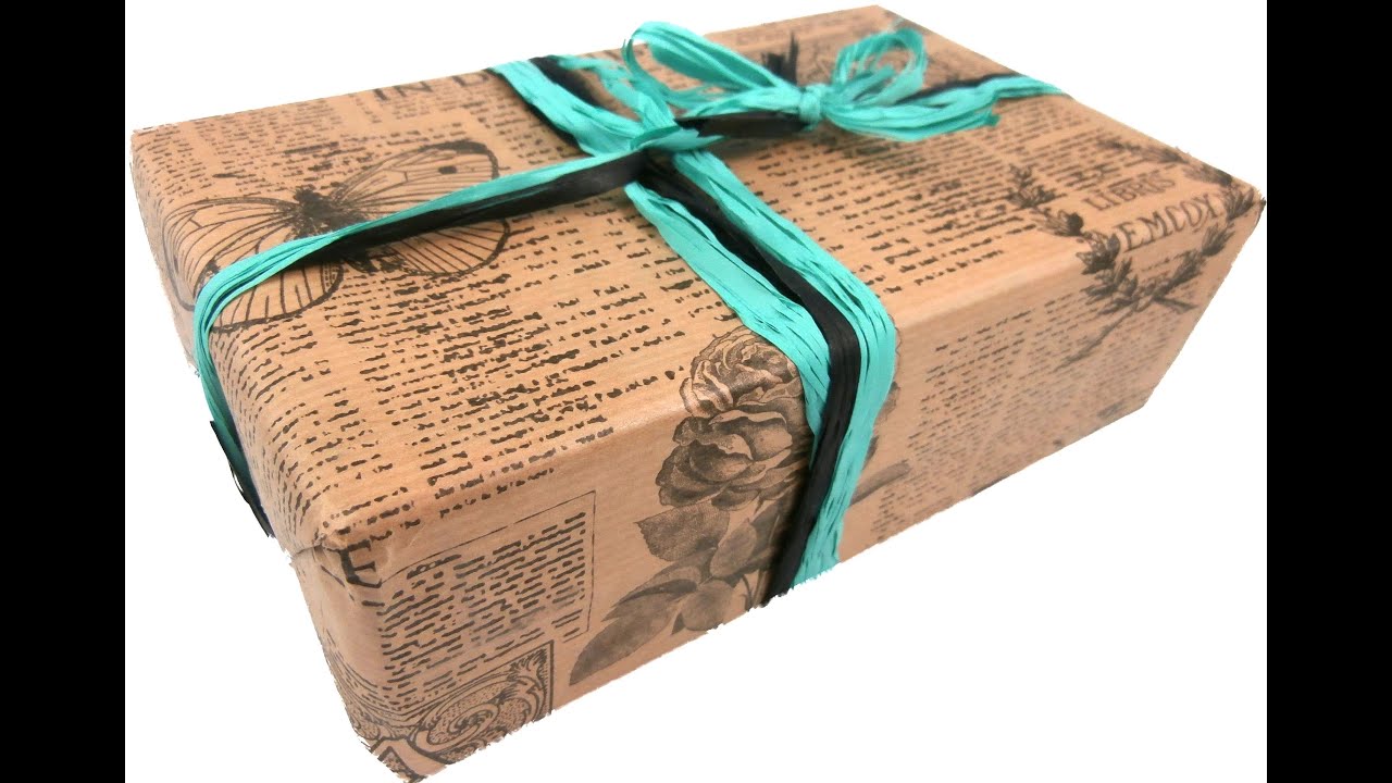 Gift Wrapping Demo - Ribbed News with Raffia