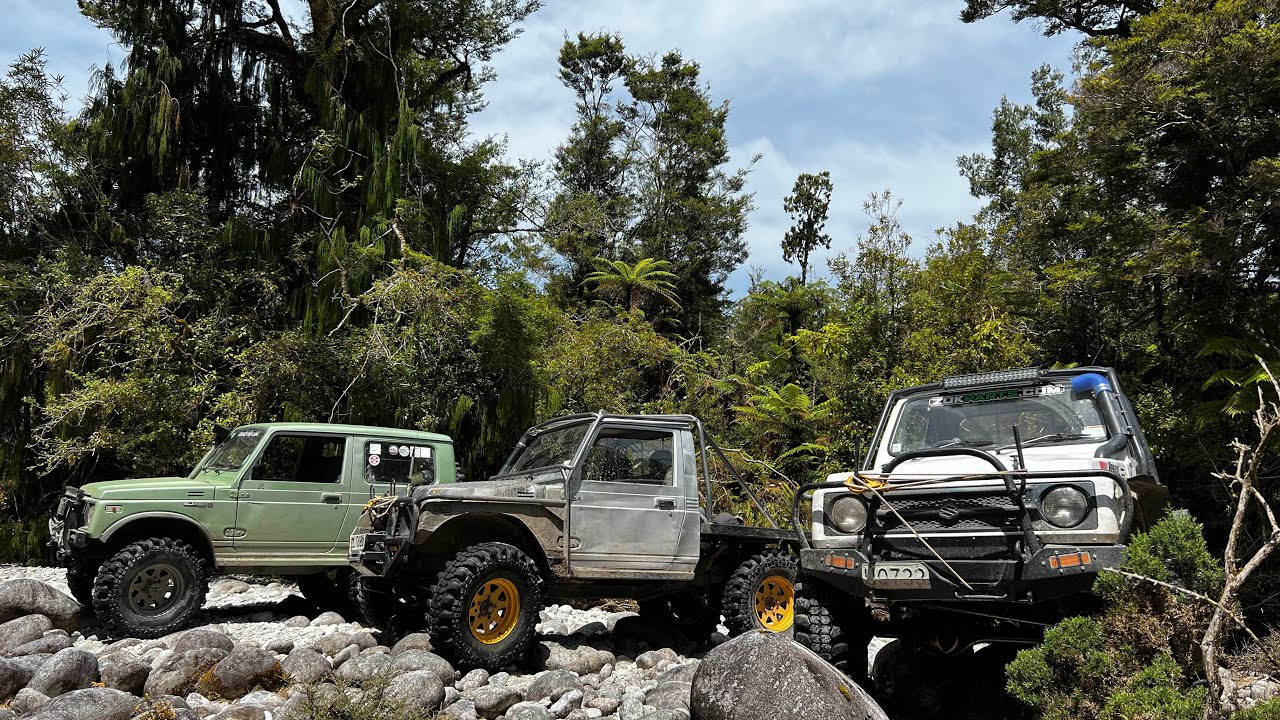 Suzuki Samurais Taking on Tailings Track