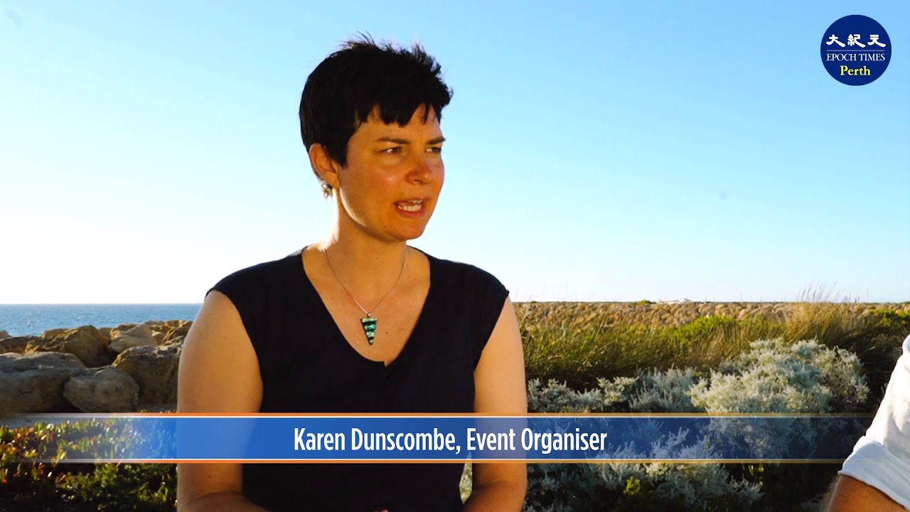 Aerial Banner &ldquo;Say NO to Communism, rejectccp.com&rdquo;