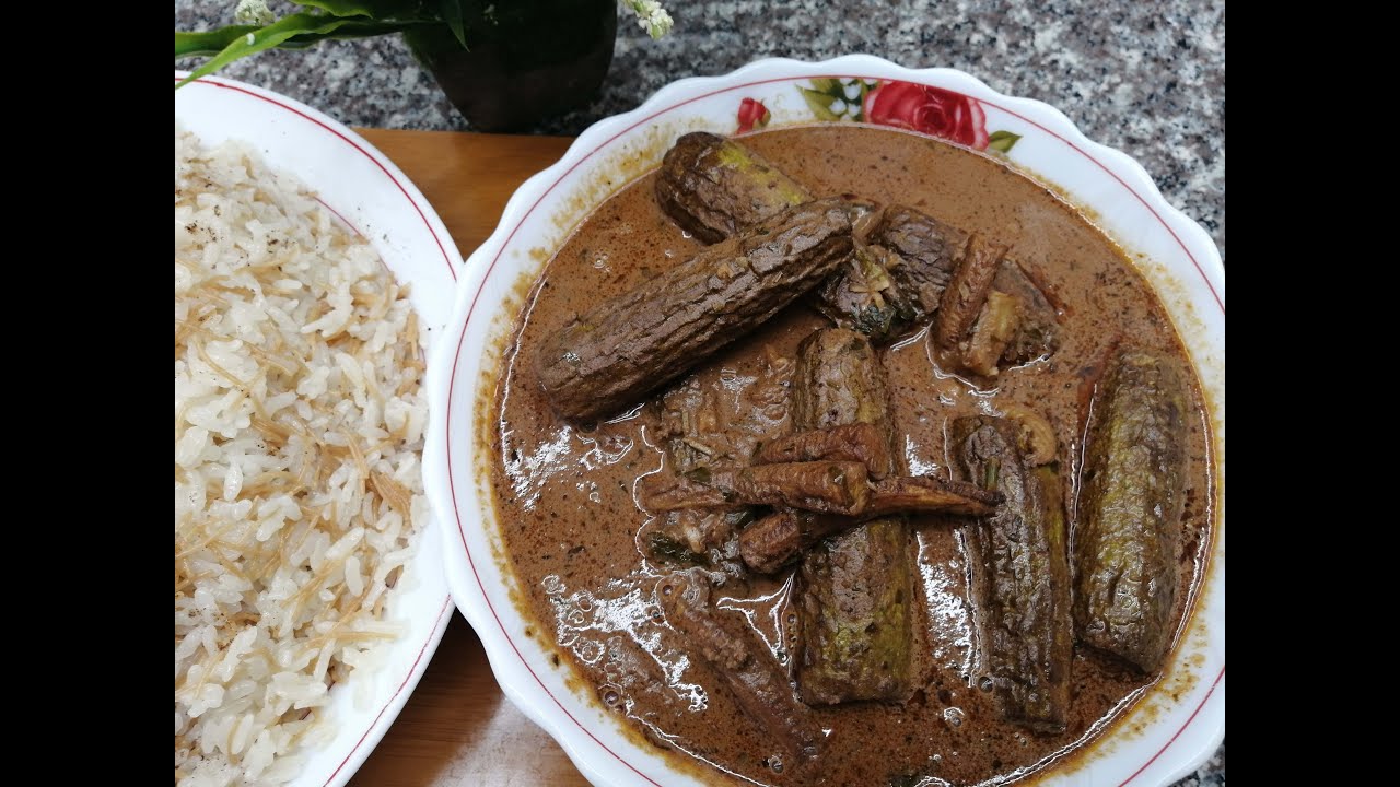 شيخ المحشي -  محشي كوسى بالطحينة ودبس الرمان - طريقة منال العربي #وصفات_منال_العربي