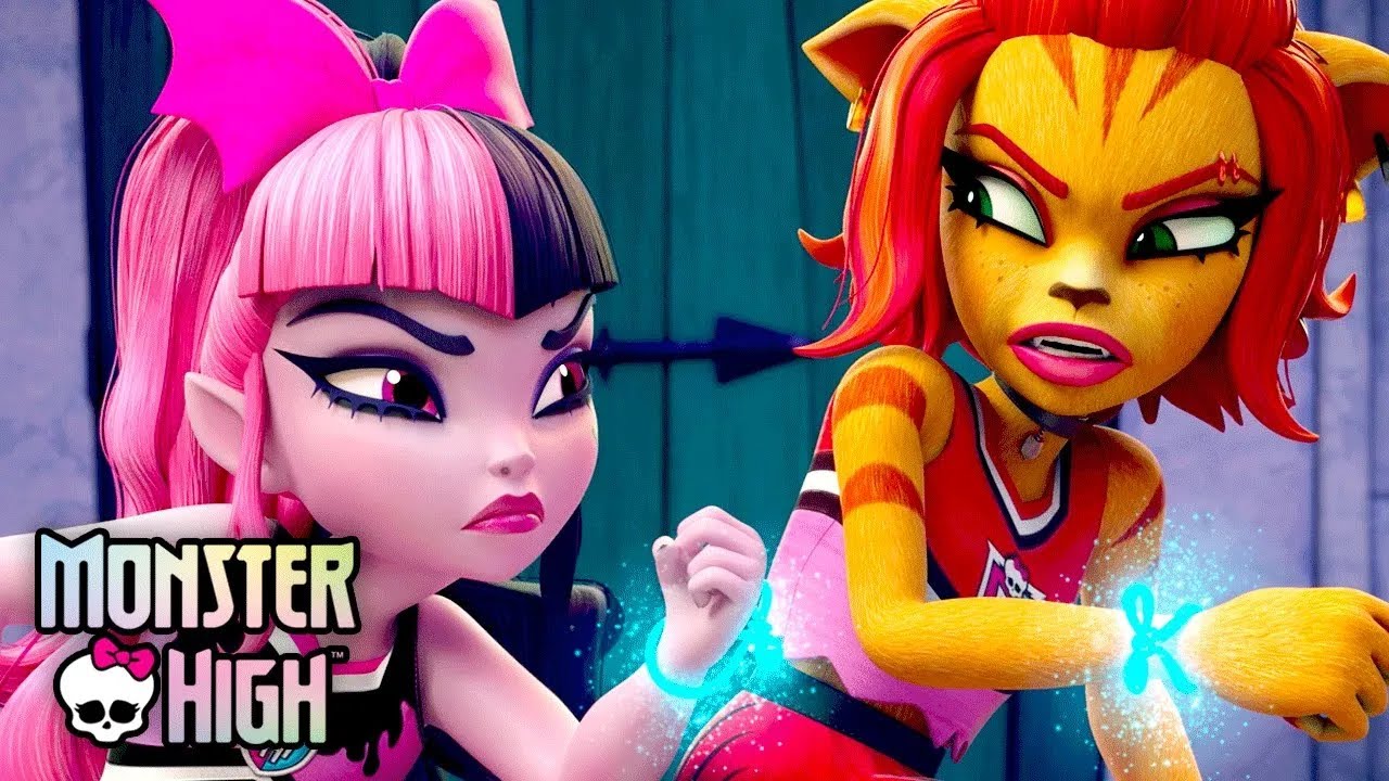 Draculaura i Toralei są zmuszone zostać najlepszymi przyjaci&oacute;łkami? | Monster High&trade; Polska