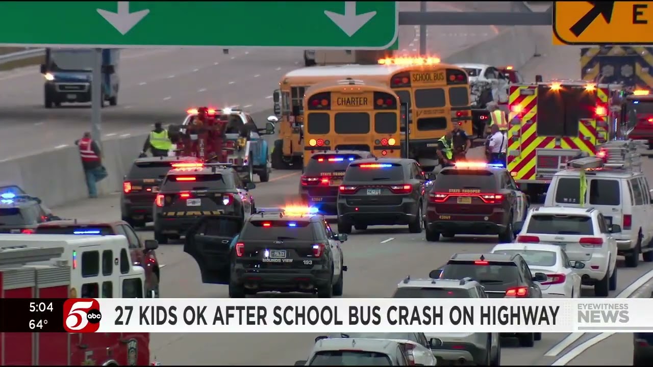 2 drivers taken to hospital after crash involving school bus on I-35W in Mounds View