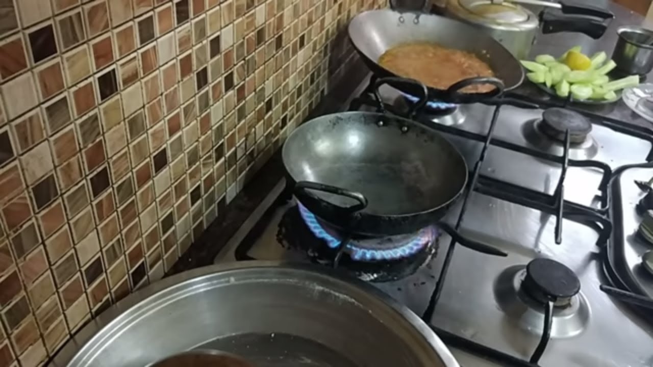 My Saturday lunch routine 2017 in hindi / Indian lunch recipes / daily launch routine