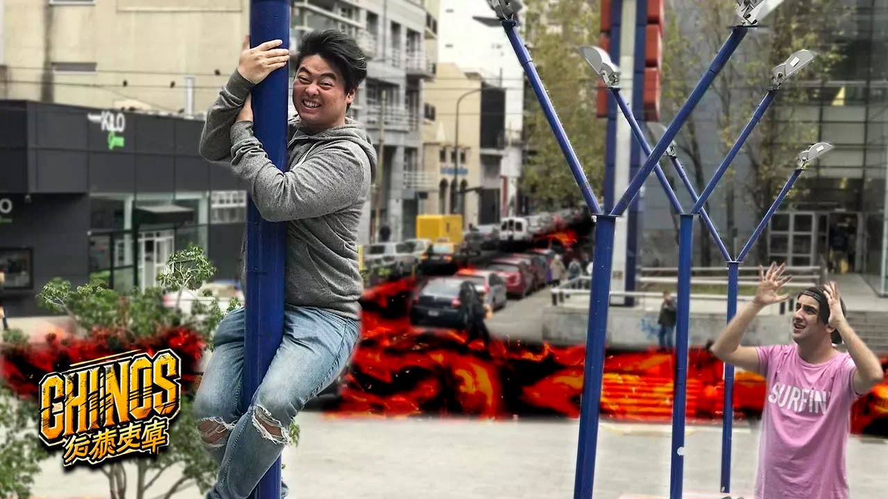 UN JAPONES JUEGA A EL SUELO ES LAVA | Chinos #20