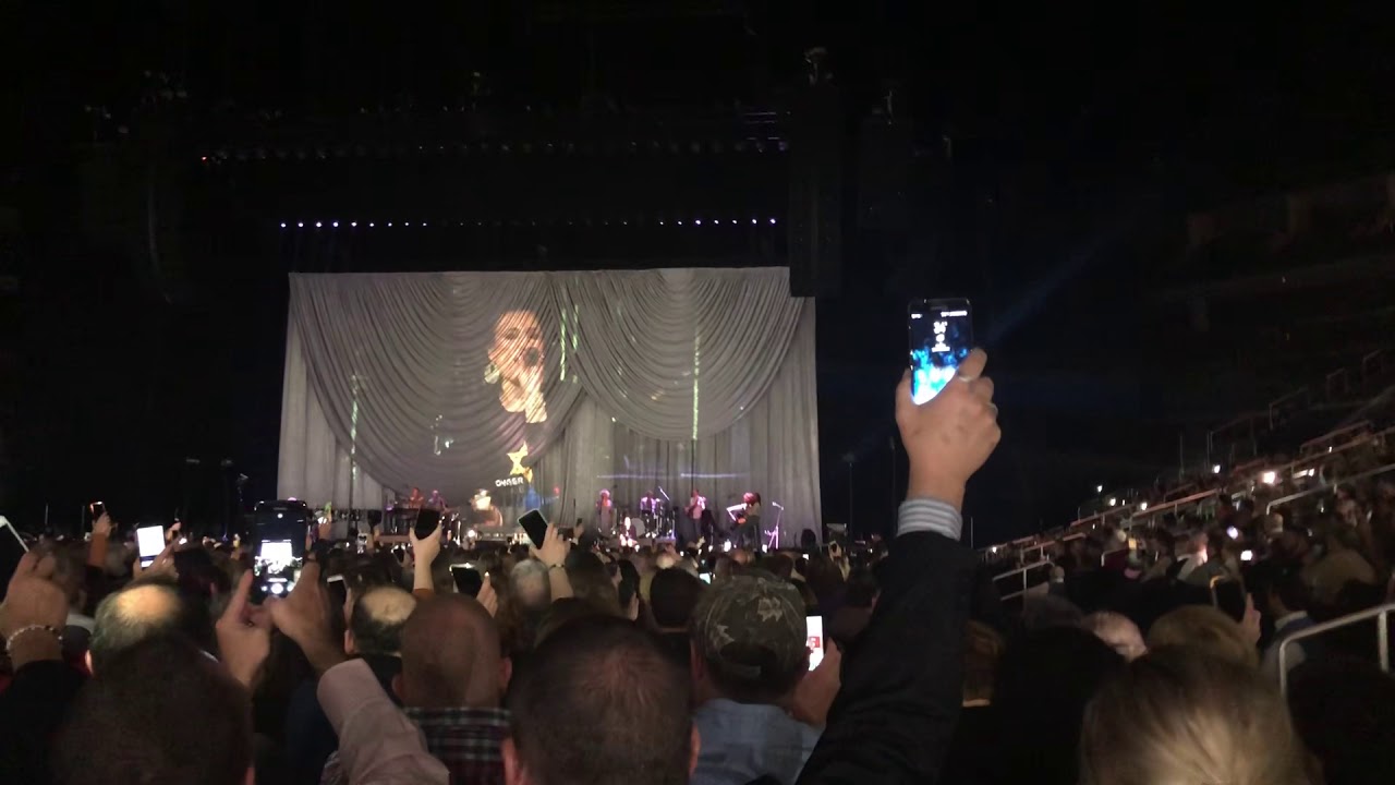Idina Menzel sings an emotional 