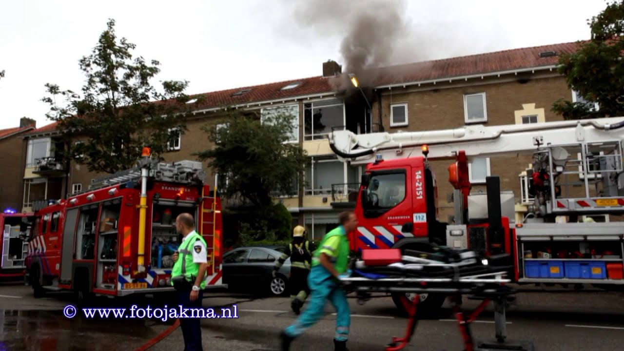 Gewonde bij woningbrand in Hilversum 25-08-2014