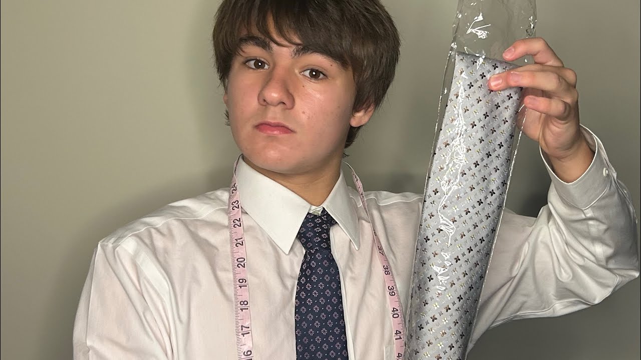 👔 