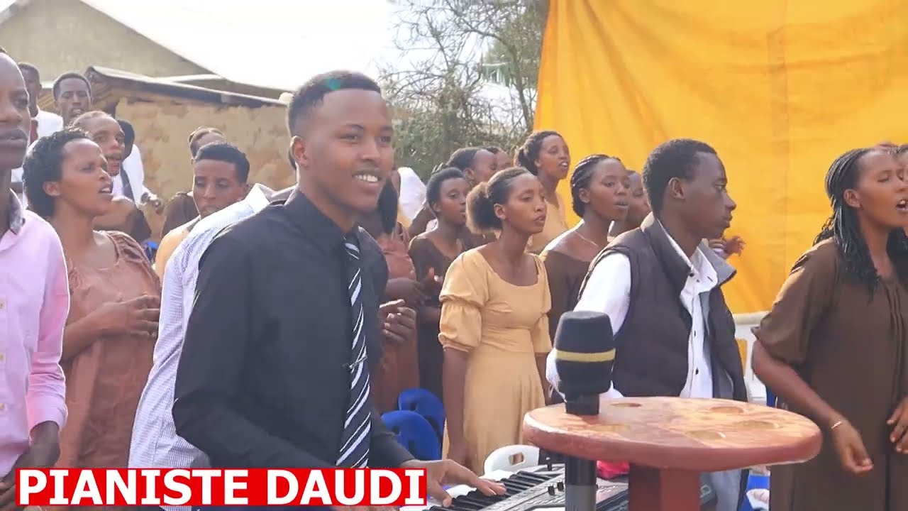 UMUKUNGA NAKIVALE MURI CONCERT YA CHOIR VICTOTY  