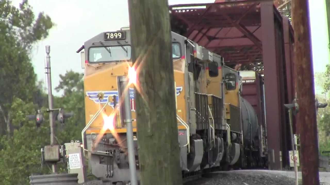 UP 7899 leads QEWWC-13, Richmond TX