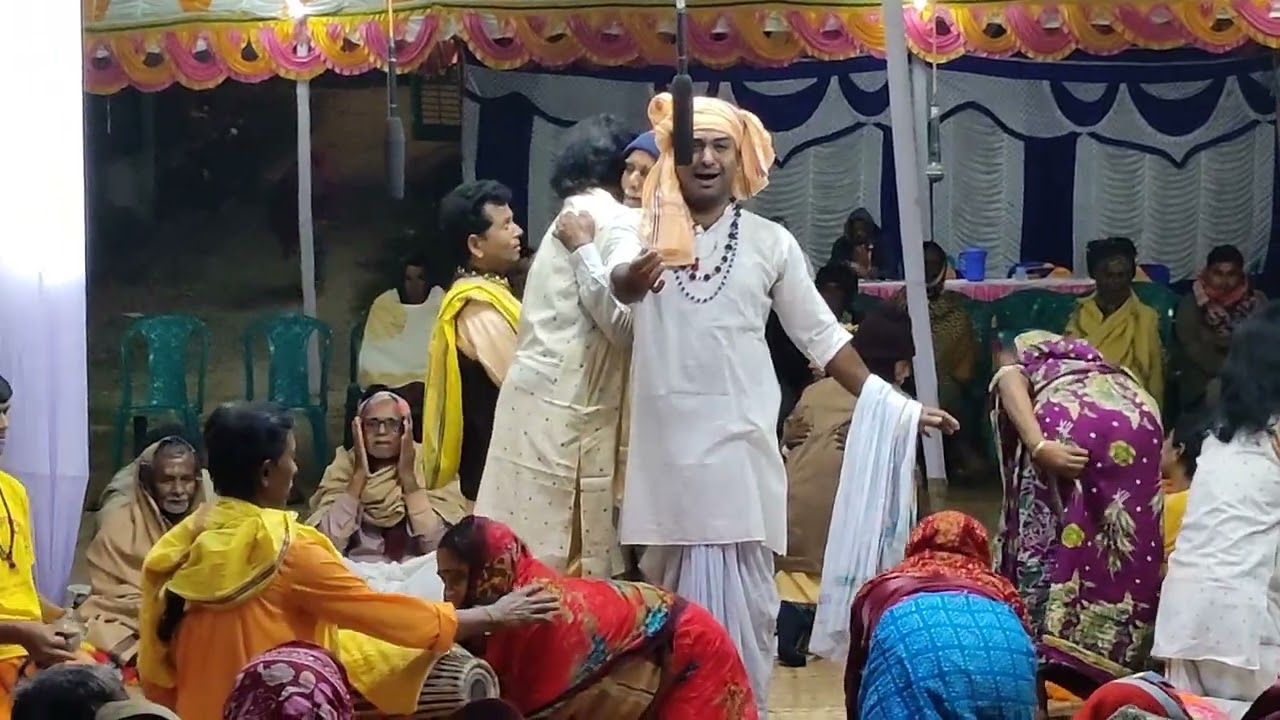 নিখিল সম্প্রদায়। গেলে ধন পরিজন আবার মিলে মা তো মিলবে না রে 
