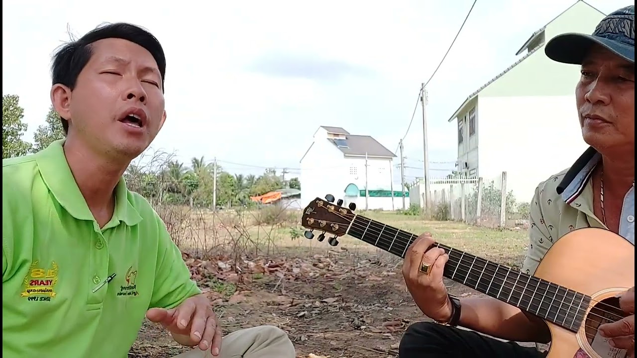 Bài Hát: Lặng Thầm.                             Sáng tác: Thế Hiển