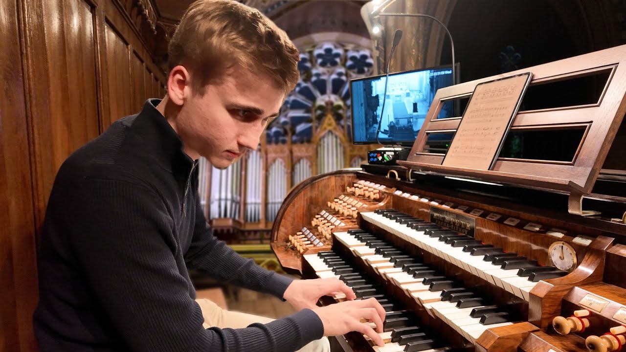 This Czech organ will surprise you!