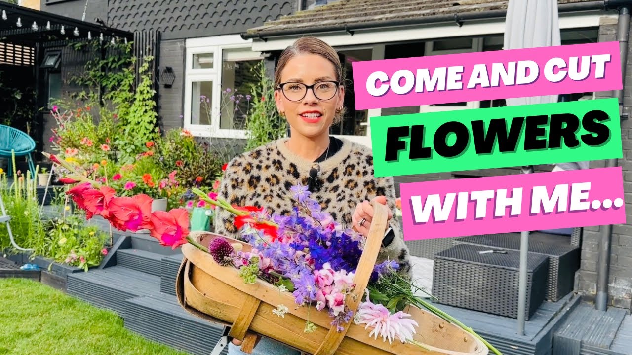 COME AND CUT FLOWERS FROM MY GARDEN WITH ME- In July