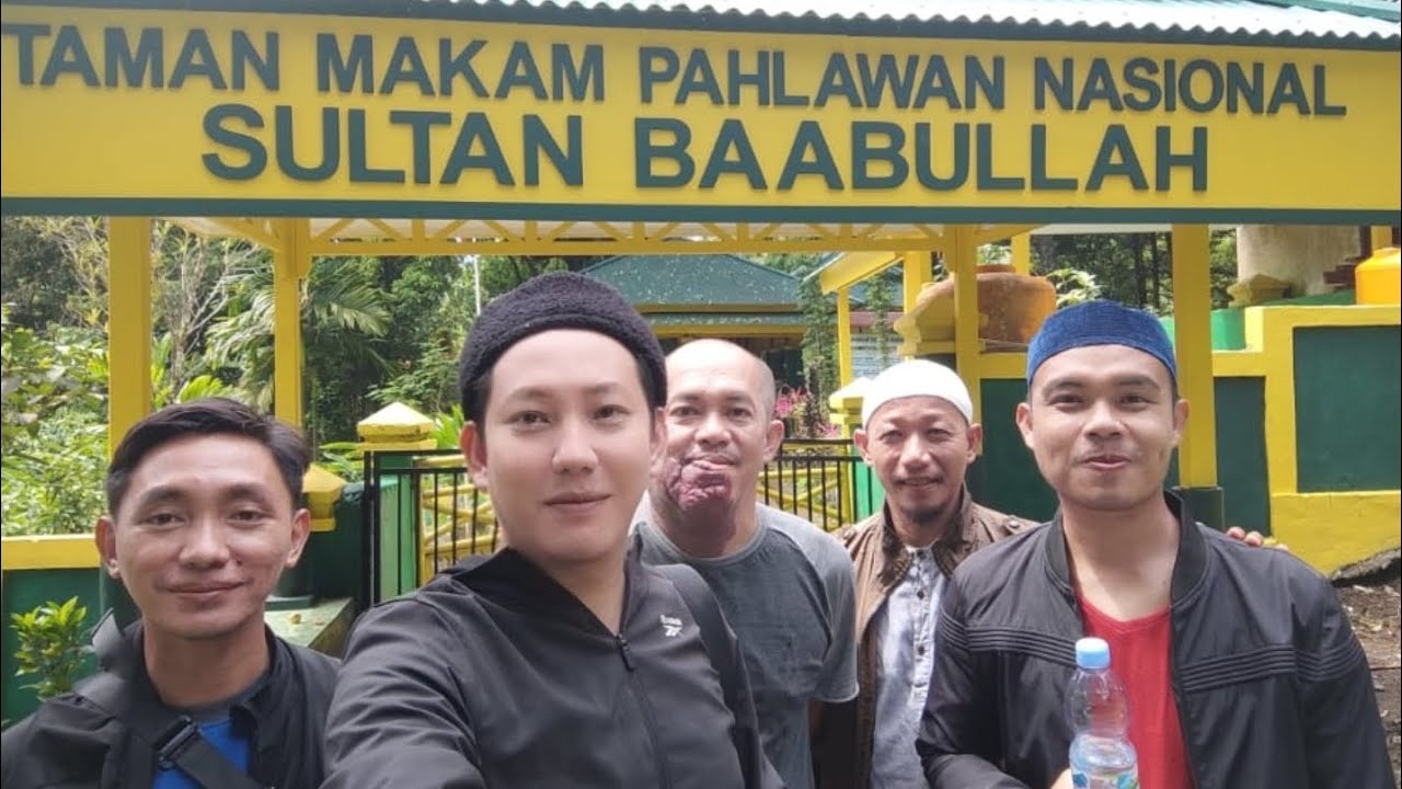 Makam Pahlawan Nasional Sultan Babullah Ternate