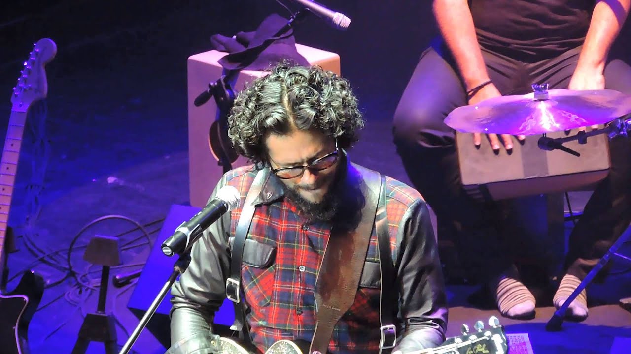 Robi Draco Rosa - Cruzando Puertas y El Tiempo Va