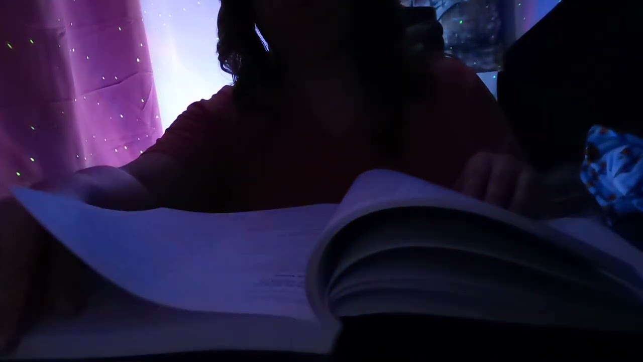 ASMR 📖 page turning, page squeezing, thin paper pages, no talking🤫