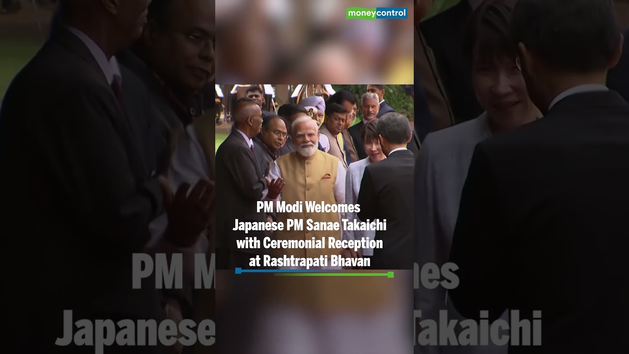 Japanese PM Sanae Takaichi given ceremonial reception at Rashtrapati Bhavan; PM Modi attends event