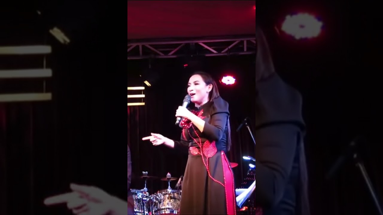 Phi Nhung Quậy Banh Sân Khấu 