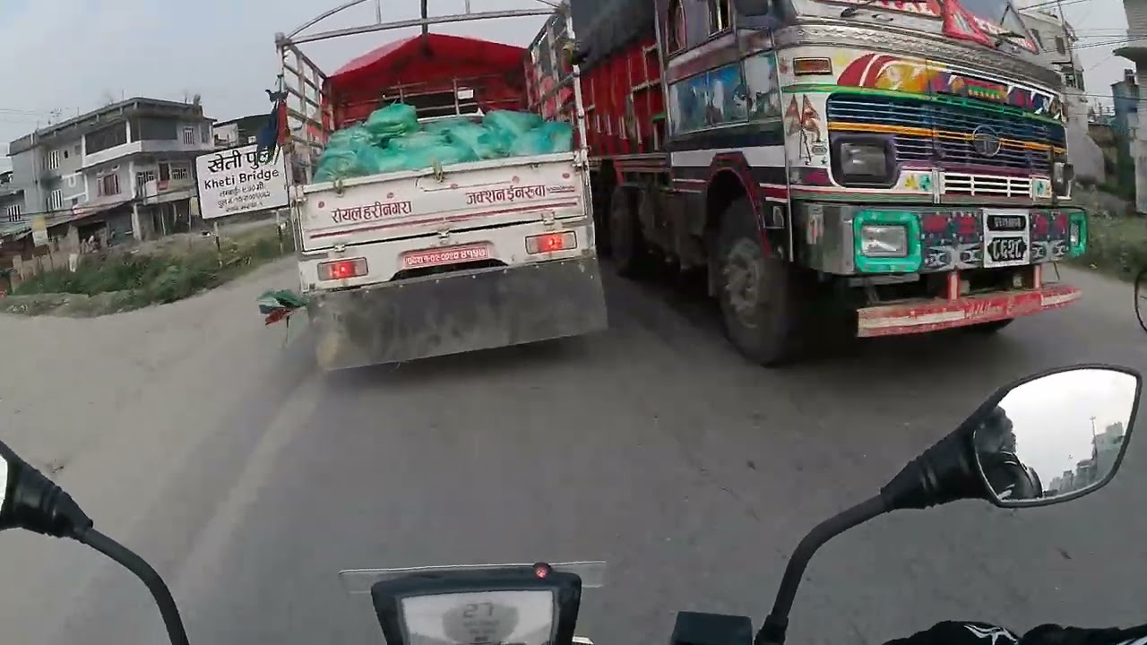 Epic 400KM Solo Ride After New Year! Biratnagar to Kathmandu on Apache 200. Close Calls & Wild Roads