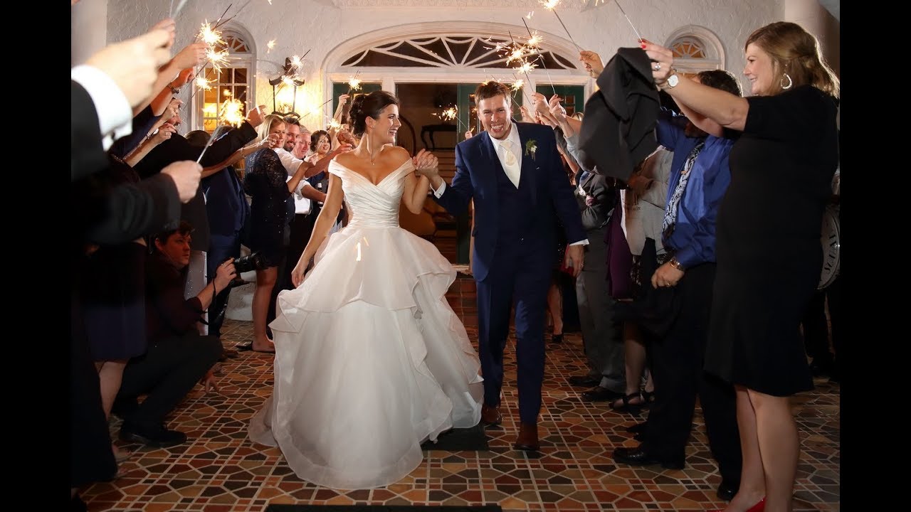BRIDE DUMPS MINTS ALL OVER GROOM: Oak Crest Mansion, Pass Christian, MS