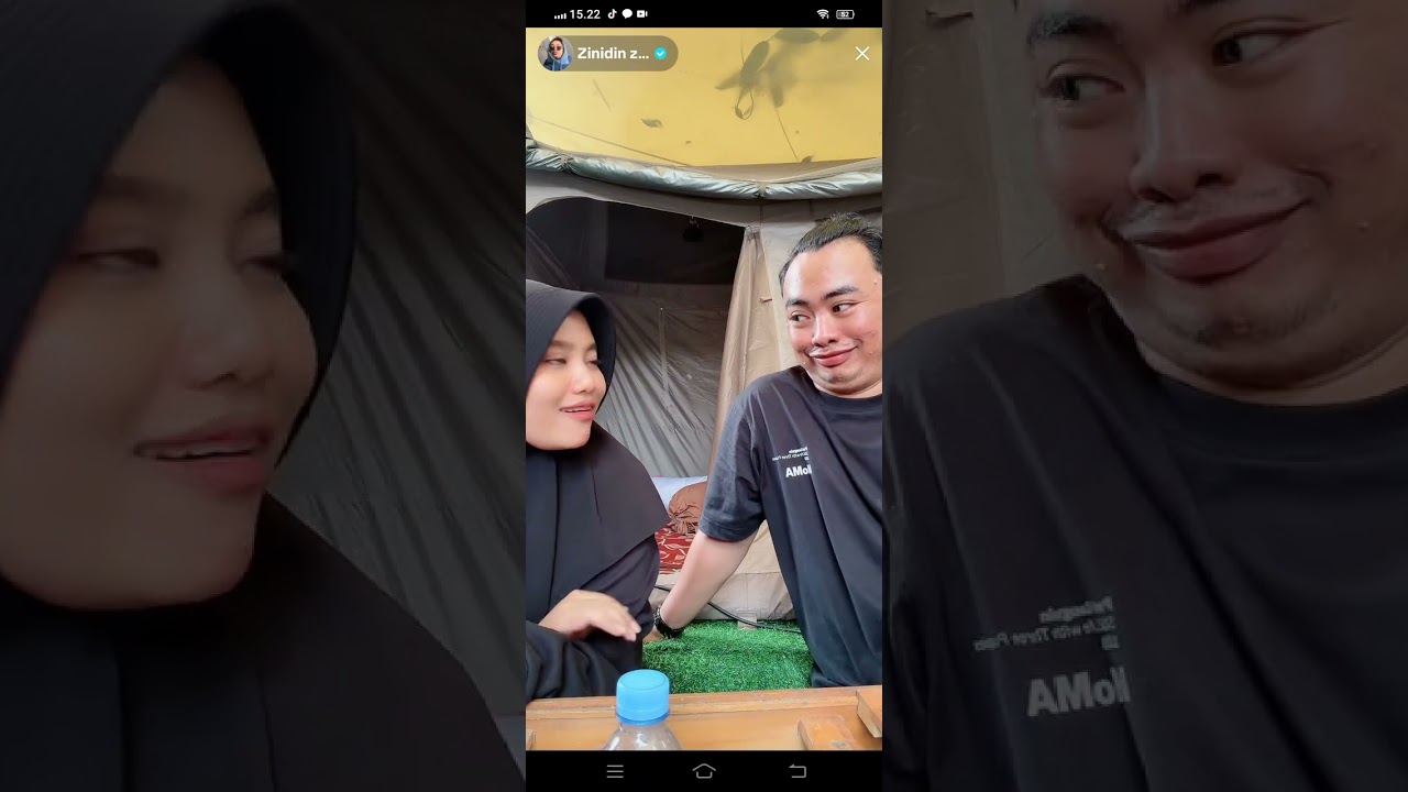 🤵: Ini warteg ya ma.🧕: Mama apaan sih mama..