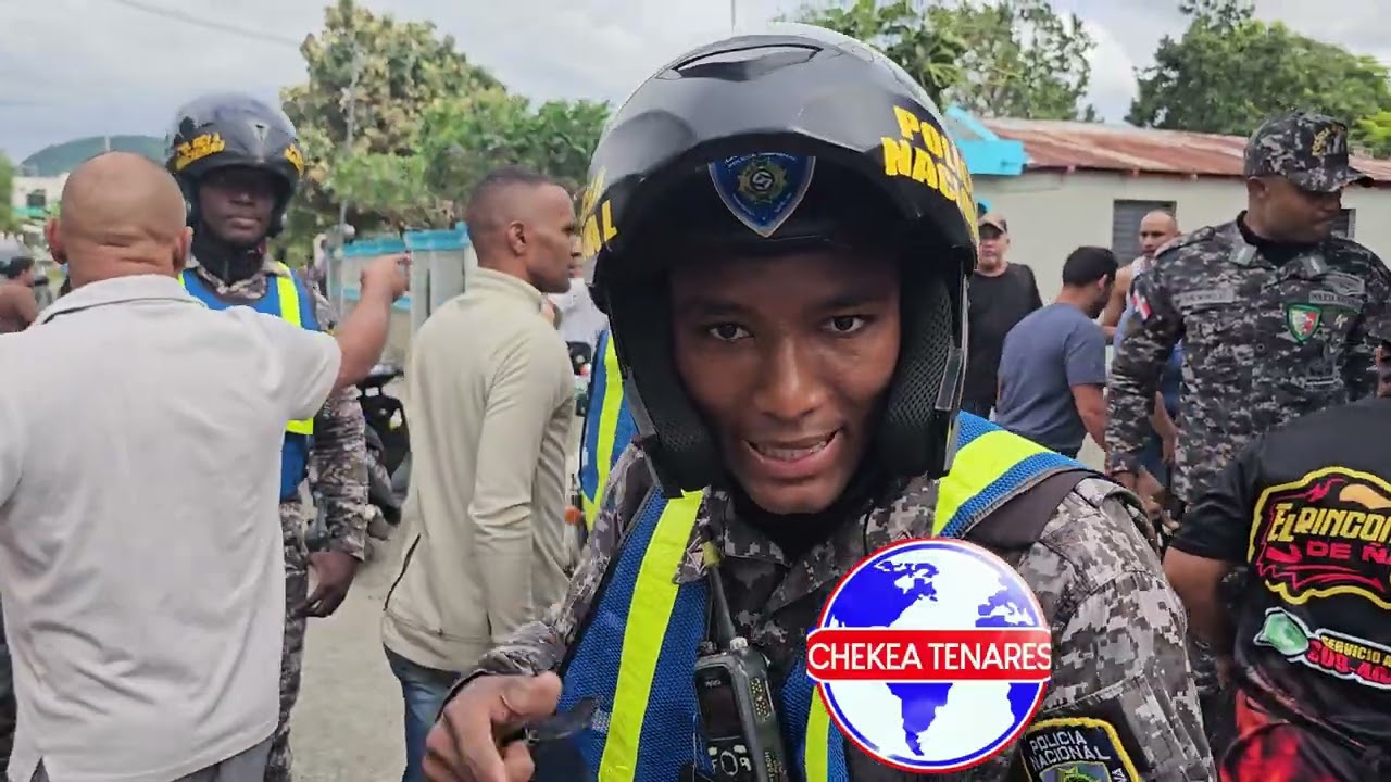 TRIFULCA POLICIAL CON DUEÑO DE NEGOCIO EN OJO DE AGUA SALCEDO PROVINCIA HNAS MIRABAL  