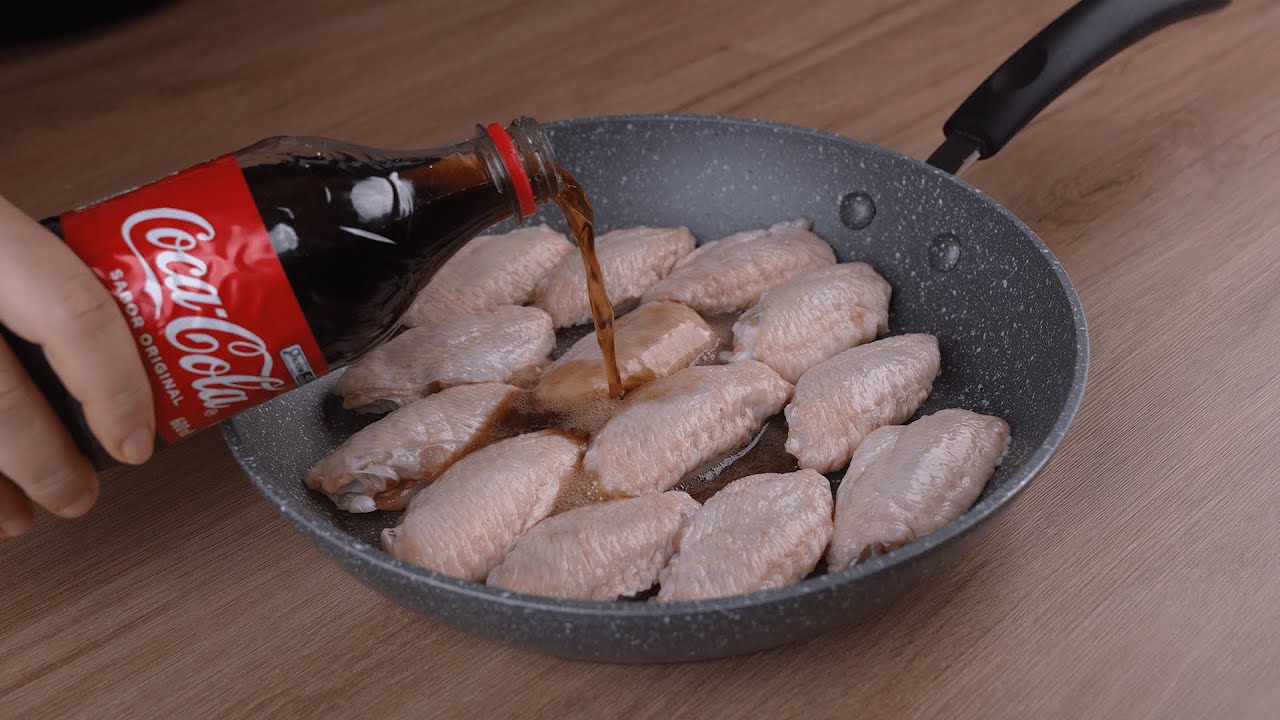 Agora só preparo asinha de frango com Coca-Cola