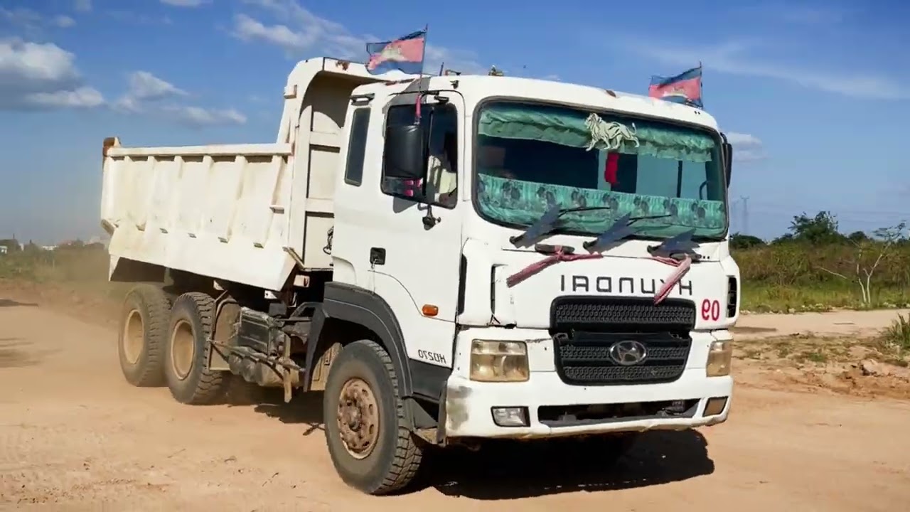 Arrived at a new place Caterpillar 385C Excavators Loading Coal on 4 Axle Trucks | Mining- Interkat