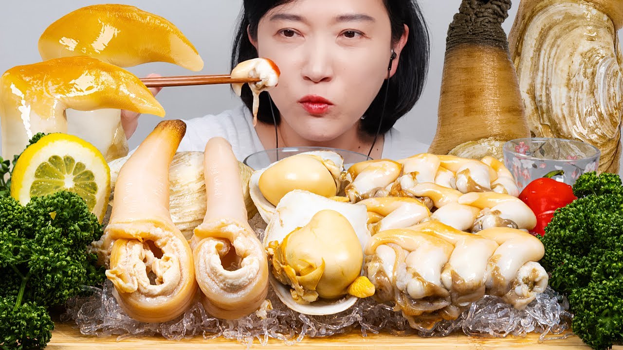 СЫРЫЕ МОРЕПРОДУКТЫ (тихоокеанская гуидак, яичный скорлупа) АСМР МУКБАНГ EATING SOUNDS
