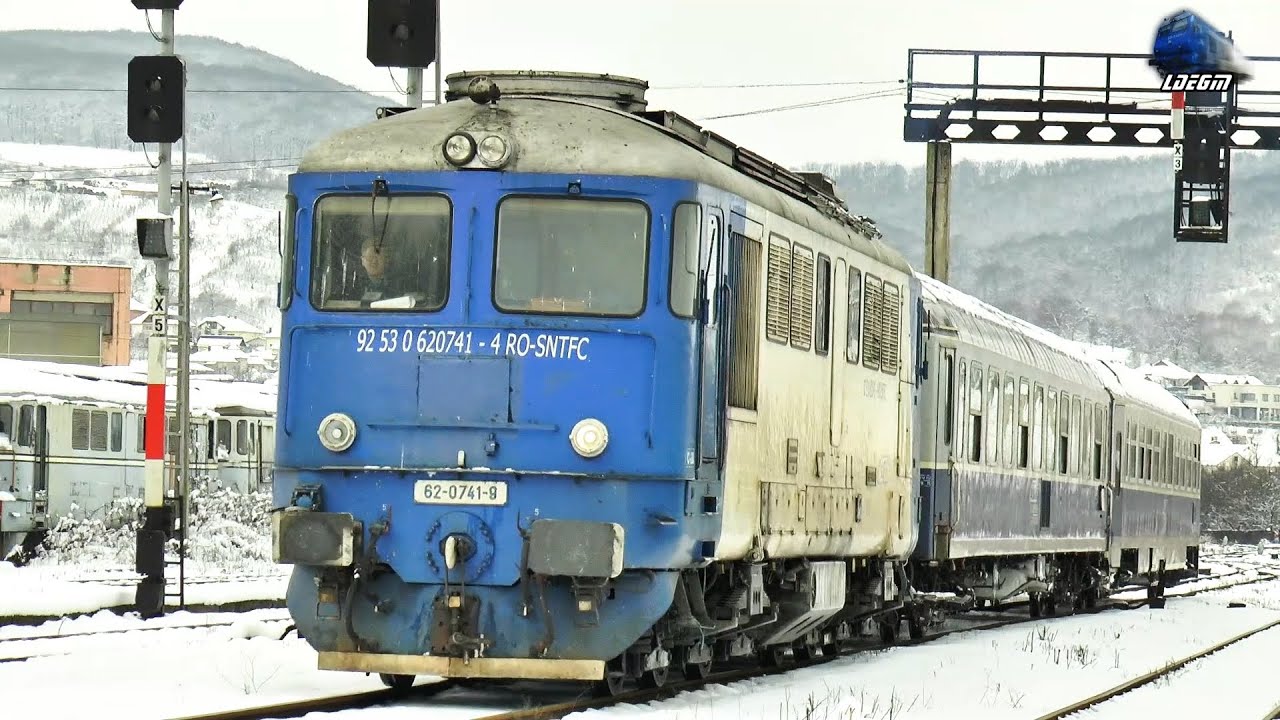 Trenuri în Zăpadă & Activitate Feroviară/Trains in Snow & Rail Activity  in Jibou - 15 January 2021