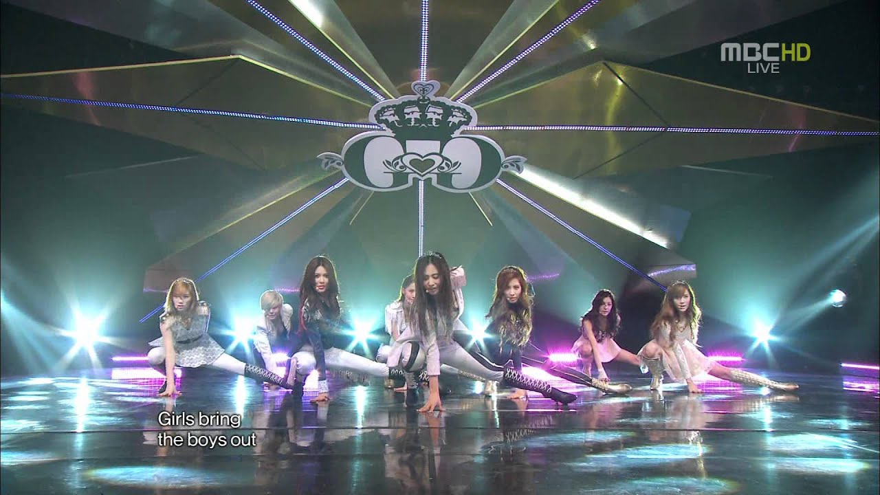 111022-少女時代-The Boys