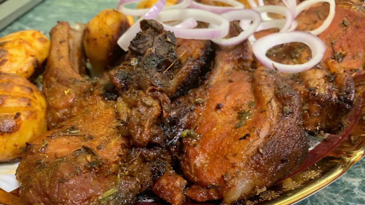 К Новогоднему столу: Свиные стейки в духовке | Pork steaks | Խոզի սթեյքը՝ ջեռոցում