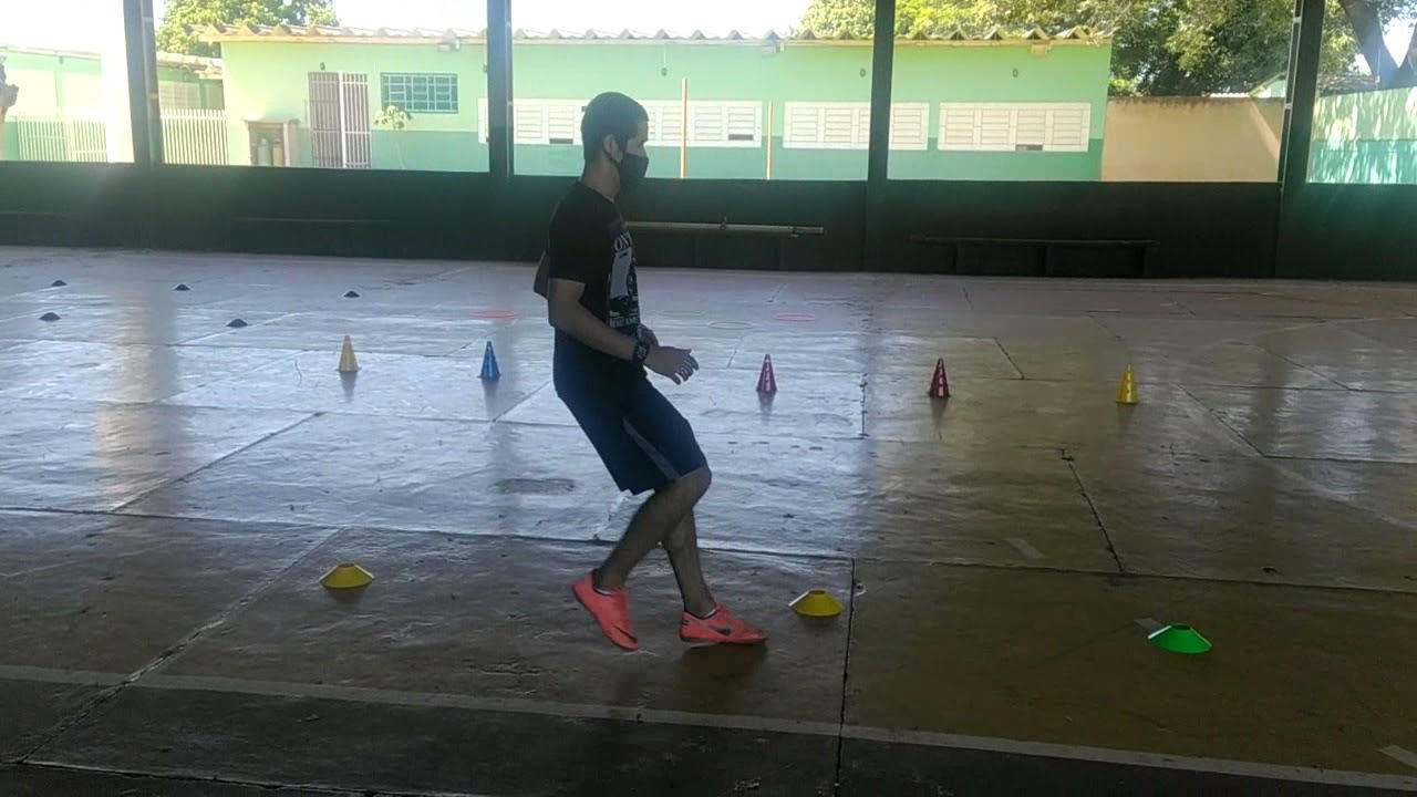 10 Exercícios Fisicos visando a preparação para o Futsal