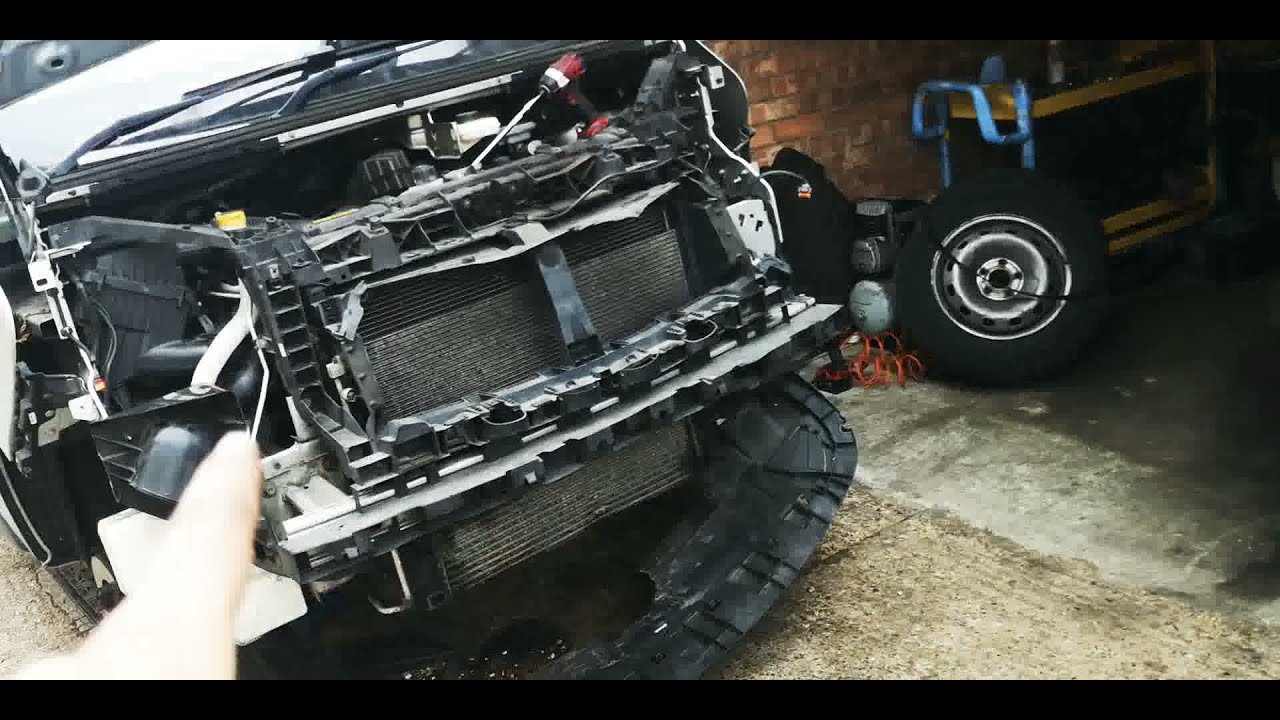 Alternator and auxiliary belt replacement - 1.6 CDTI Vauxhall Vivaro 2015